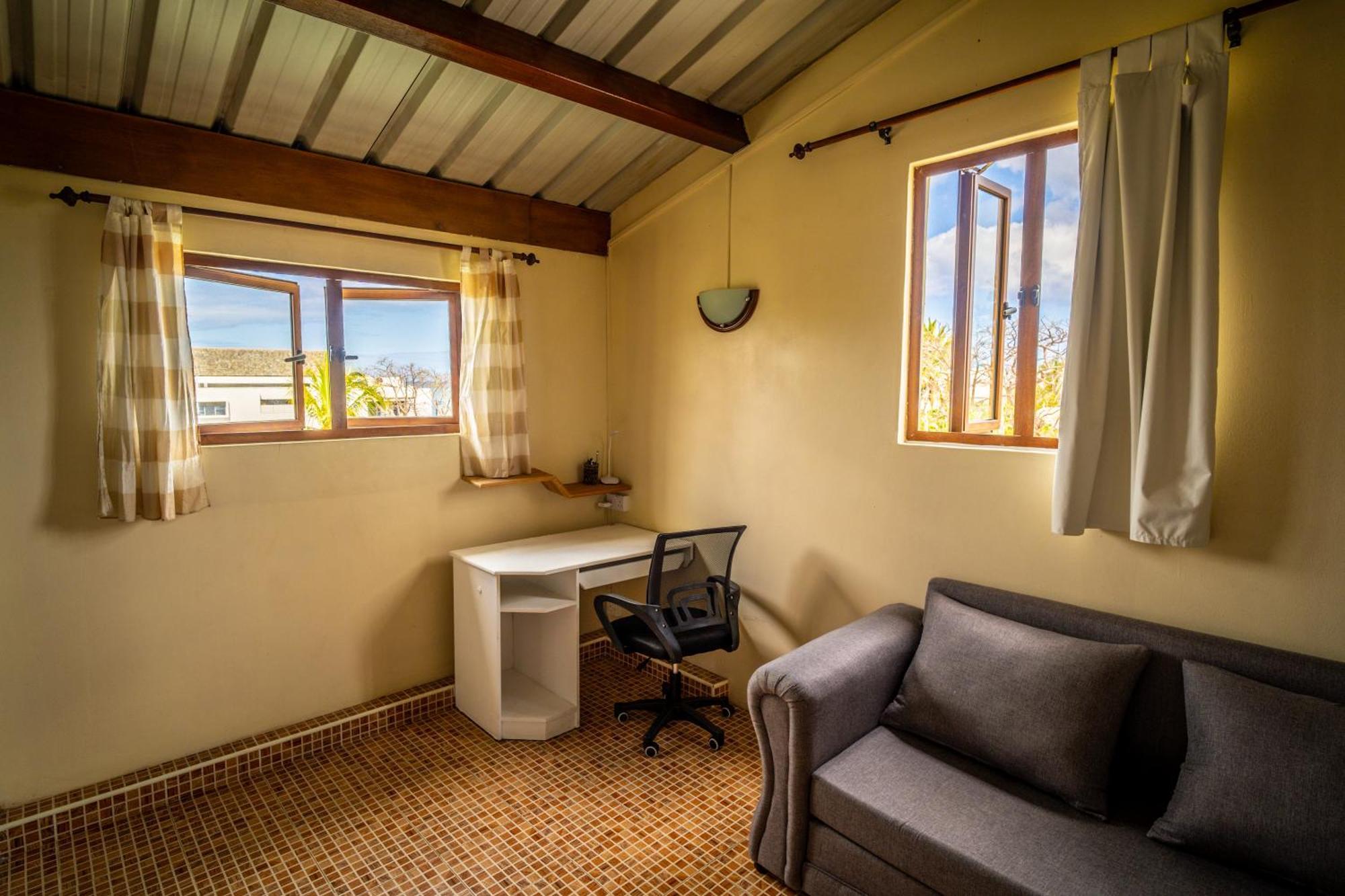 Charming Condo Rivière Noire Екстериор снимка