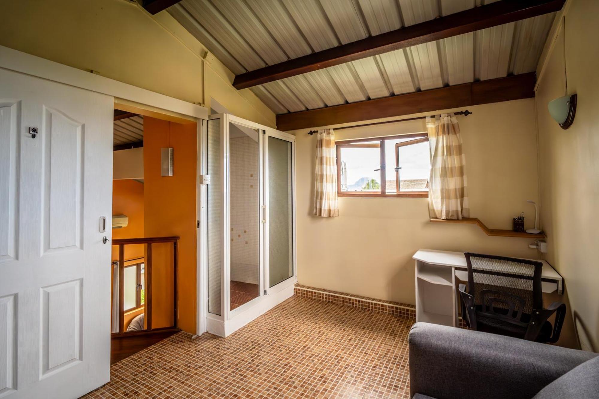 Charming Condo Rivière Noire Екстериор снимка